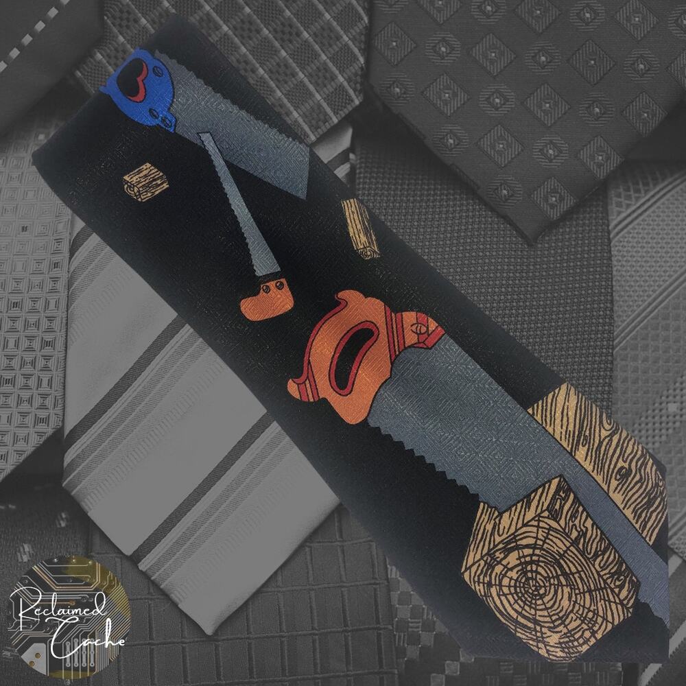 Saw Tools Tie